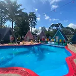 Capital O 91167 Gemilang Candi Resort